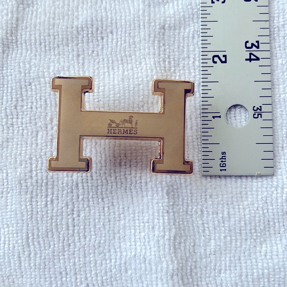 Belt buckle